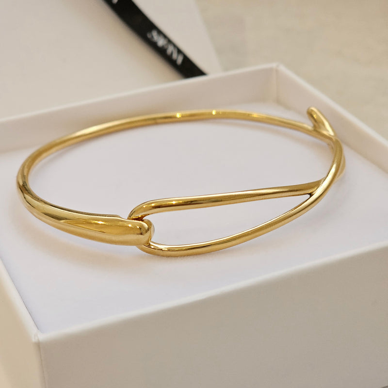 Infinity Bangle I Gold Tarnish Free Stacking Bangle I Safana Jewellery

