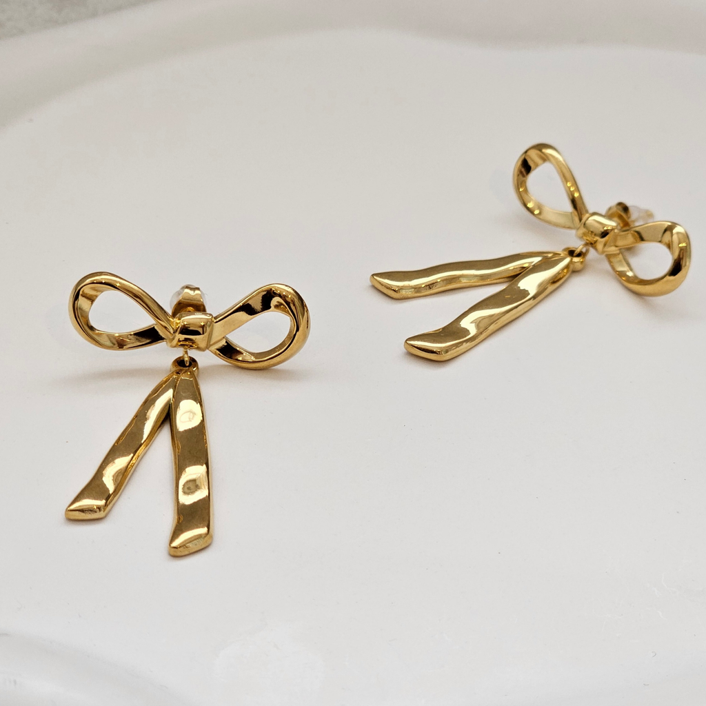 Bow Earring Gold