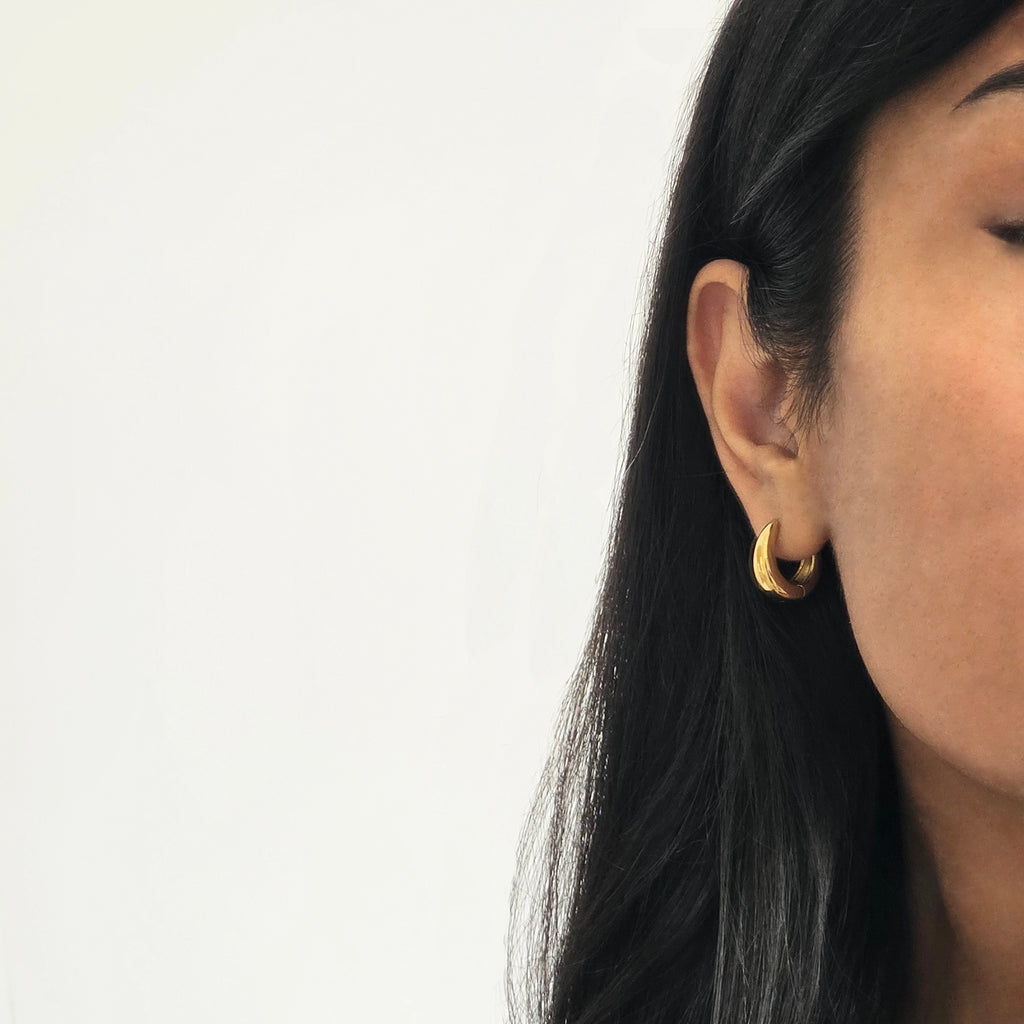 Small Gold Hoops 18mm