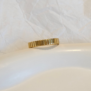Ribbed Stacking Ring, stacking gold ring