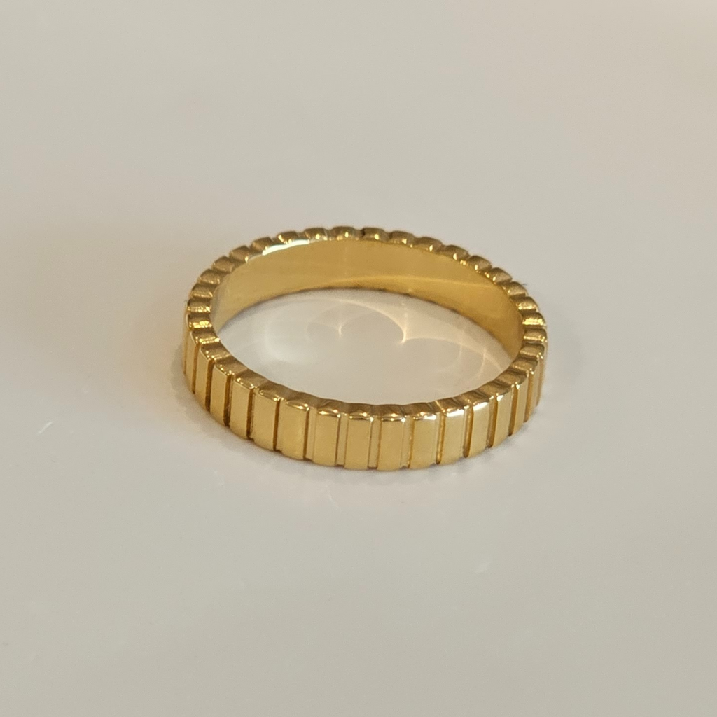 Ribbed Stacking Ring, stacking gold ring